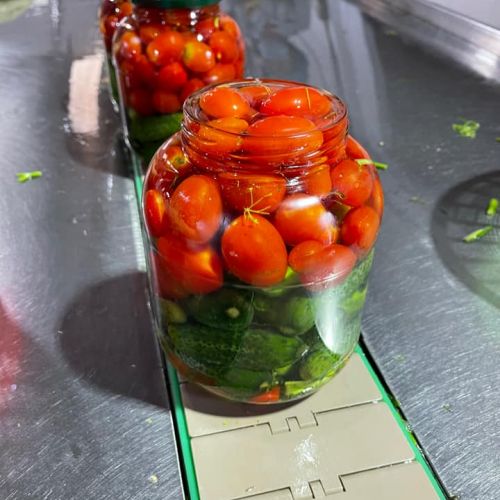 RELIABLE OEM PARTNER: CHOOSE VIETNAM’S TRUSTED FACTORY FOR YOUR PICKLED CHERRY TOMATOES NEEDS